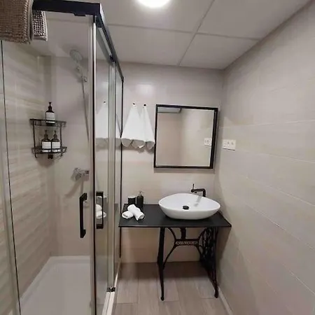 Cozy Apartmán Màlaga